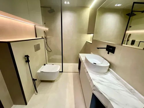 1 Bedroom Apartment in Lakeshore Tower 1