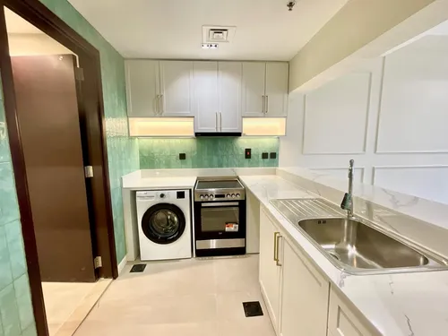 1 Bedroom Apartment in Lakeshore Tower 1