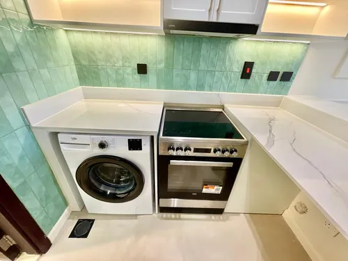 1 Bedroom Apartment in Lakeshore Tower 1