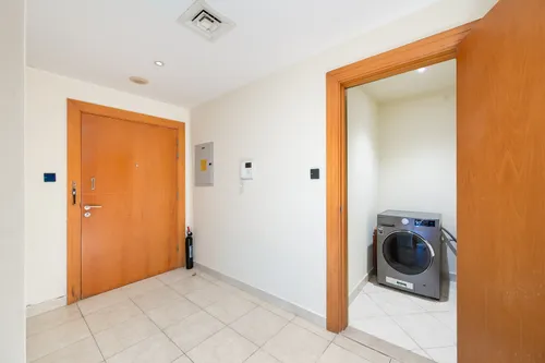 3 Bedrooms Apartment in The Links East Tower