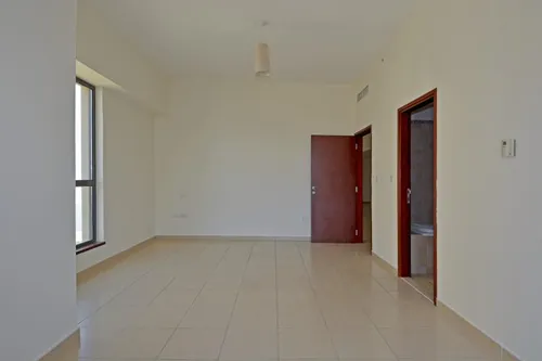 4 Bedrooms Apartment in Sadaf 8