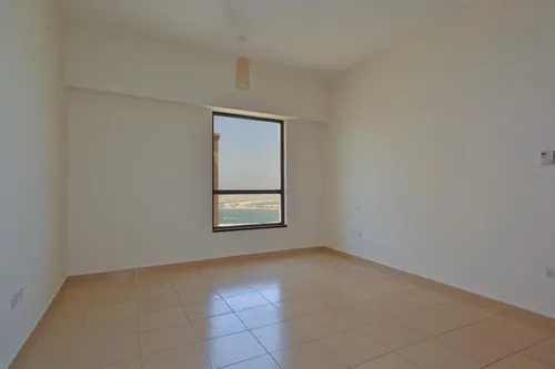 4 Bedrooms Apartment in Sadaf 8