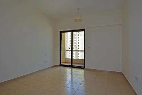 4 Bedrooms Apartment in Sadaf 8