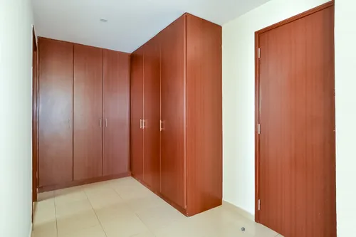 4 Bedrooms Apartment in Sadaf 8