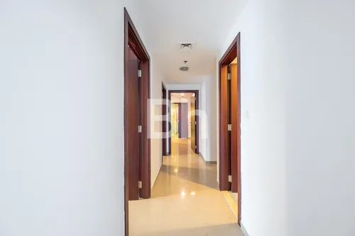 3 Bedrooms Apartment in Emirates Crown