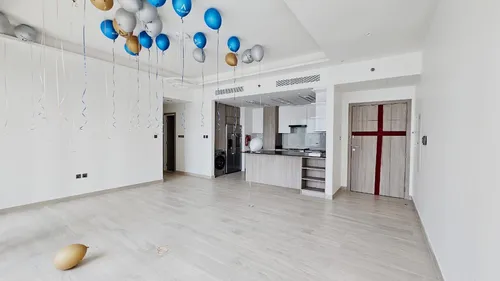 2 Bedrooms Apartment in Me Do Re Tower