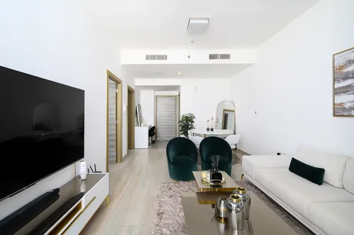 1 Bedroom Apartment in Bloom Towers C