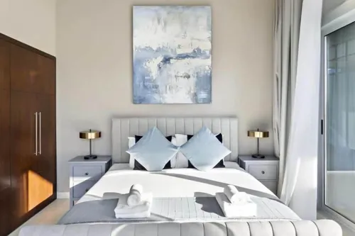 1 Bedroom Apartment in Shemara Tower