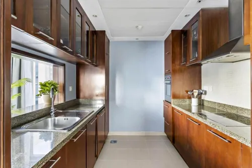 1 Bedroom Apartment in Shemara Tower