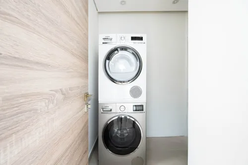 2 Bedrooms Apartment in Studio One