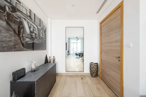 2 Bedrooms Apartment in Studio One