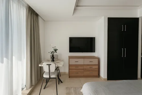 Apartment in Goldcrest Views 2
