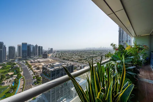 2 Bedrooms Apartment in Dubai Arch