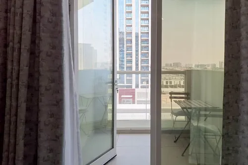  Apartment in Azizi Farishta