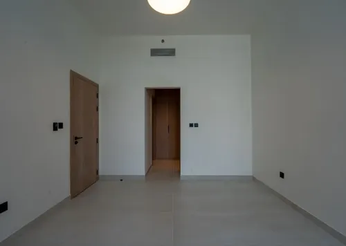 2 Bedrooms Apartment in Aria Gardens A