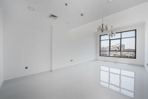 1 Bedroom Apartment in Trio Building