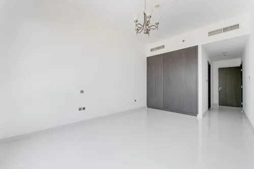 1 Bedroom Apartment in Trio Building