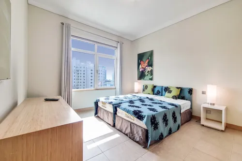 3 Bedrooms Apartment in Al Das