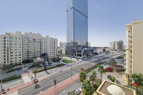 3 Bedrooms Apartment in Al Das