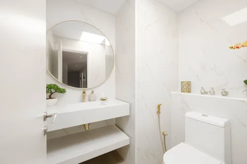 2 Bedrooms Apartment in Bahar 4