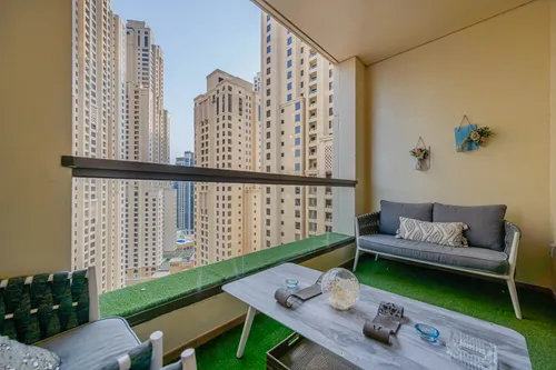 2 Bedrooms Apartment in Bahar 4