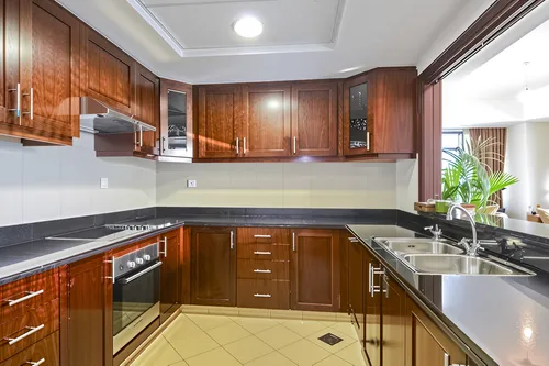 2 Bedrooms Apartment in Golf Tower 1