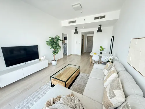 1 Bedroom Apartment in Bloom Towers C