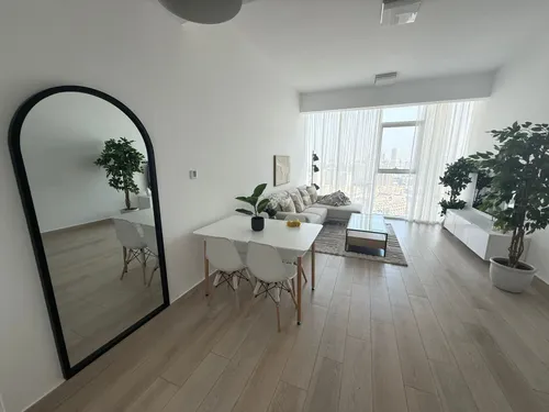1 Bedroom Apartment in Bloom Towers C