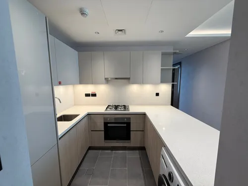 2 Bedrooms Apartment in The Crest Tower C