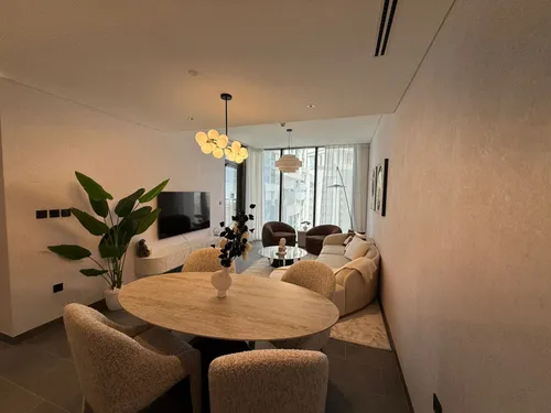 2 Bedrooms Apartment in The Crest Tower C