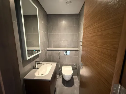 2 Bedrooms Apartment in The Crest Tower C