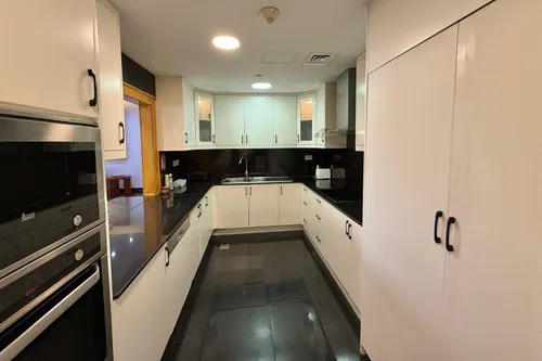 4 Bedrooms Apartment in Rimal 4