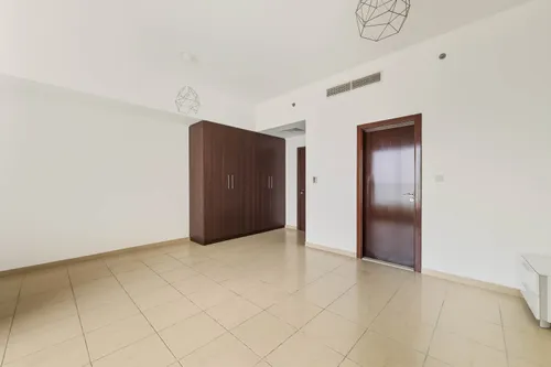 4 Bedrooms Apartment in Shams 4