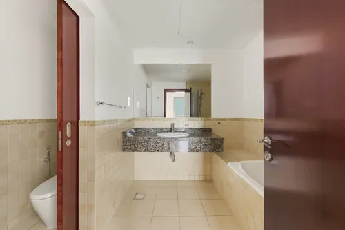 4 Bedrooms Apartment in Shams 4