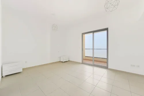 4 Bedrooms Apartment in Shams 4
