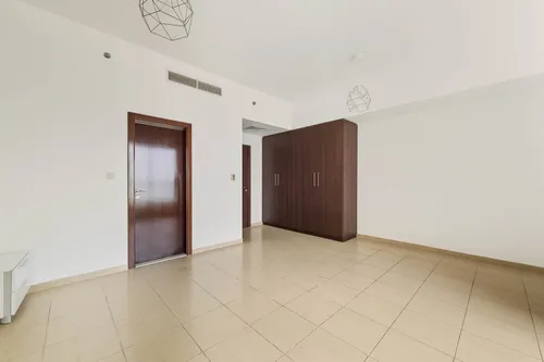 4 Bedrooms Apartment in Shams 4