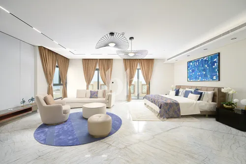 6 Bedrooms Penthouse in Balqis Residence