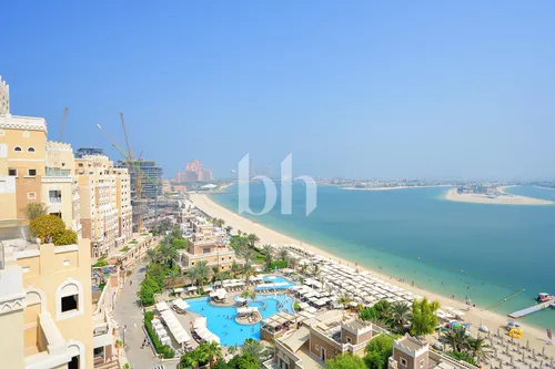 6 Bedrooms Penthouse in Balqis Residence