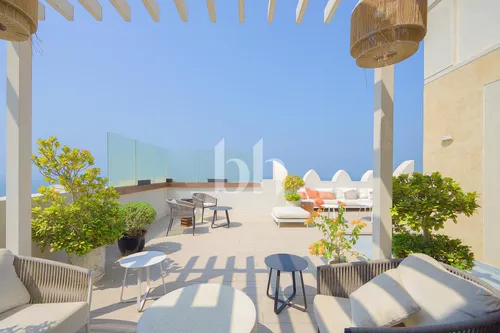 6 Bedrooms Penthouse in Balqis Residence