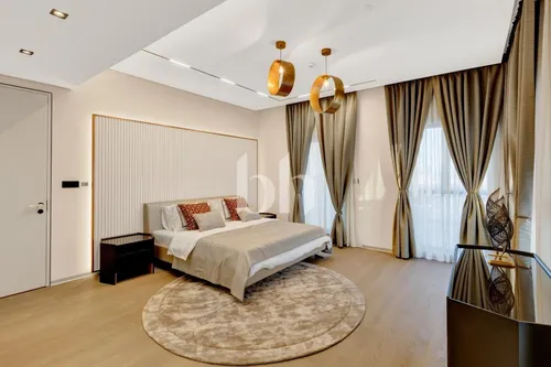 6 Bedrooms Penthouse in Balqis Residence