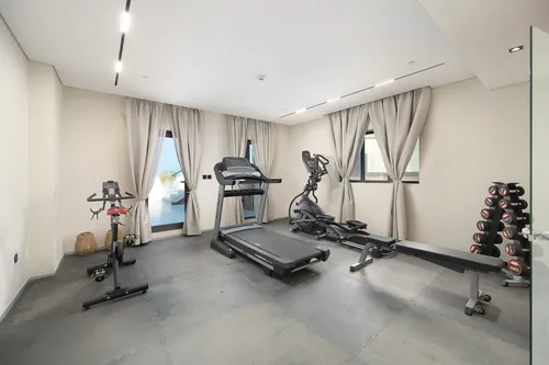 6 Bedrooms Penthouse in Balqis Residence
