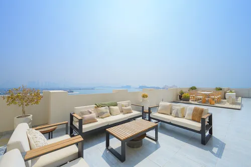 6 Bedrooms Penthouse in Balqis Residence