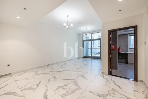 Modern 2 Bedroom with Study Room|Burj Khalifa View