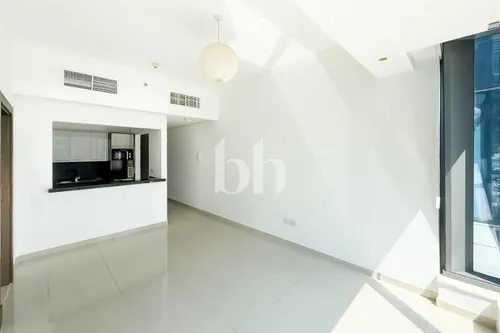 City Views | Mid Floor | Unfurnished