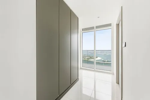 2 Bedrooms Apartment in Sunrise Bay