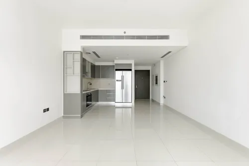 2 Bedrooms Apartment in Sunrise Bay