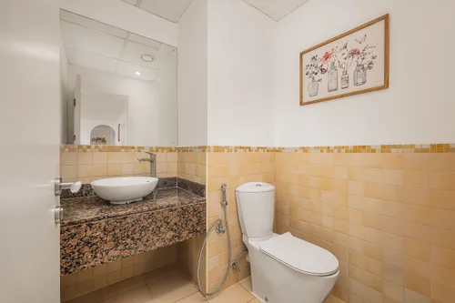 3 Bedrooms Apartment in Rimal 6