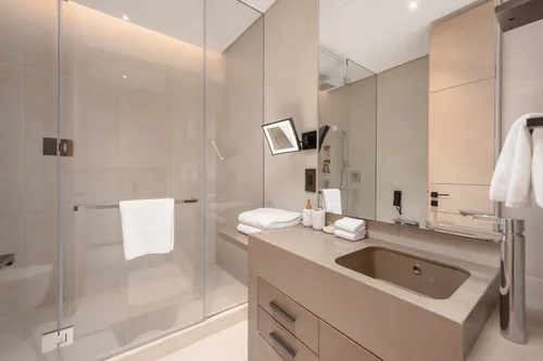 4 Bedrooms Apartment in Jumeirah Gate Tower 2