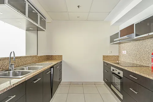 1 Bedroom Apartment in Marina Quays West