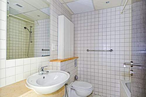 1 Bedroom Apartment in Marina Quays West